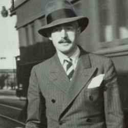 Dashiell Hammett