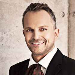 Miguel Bosé